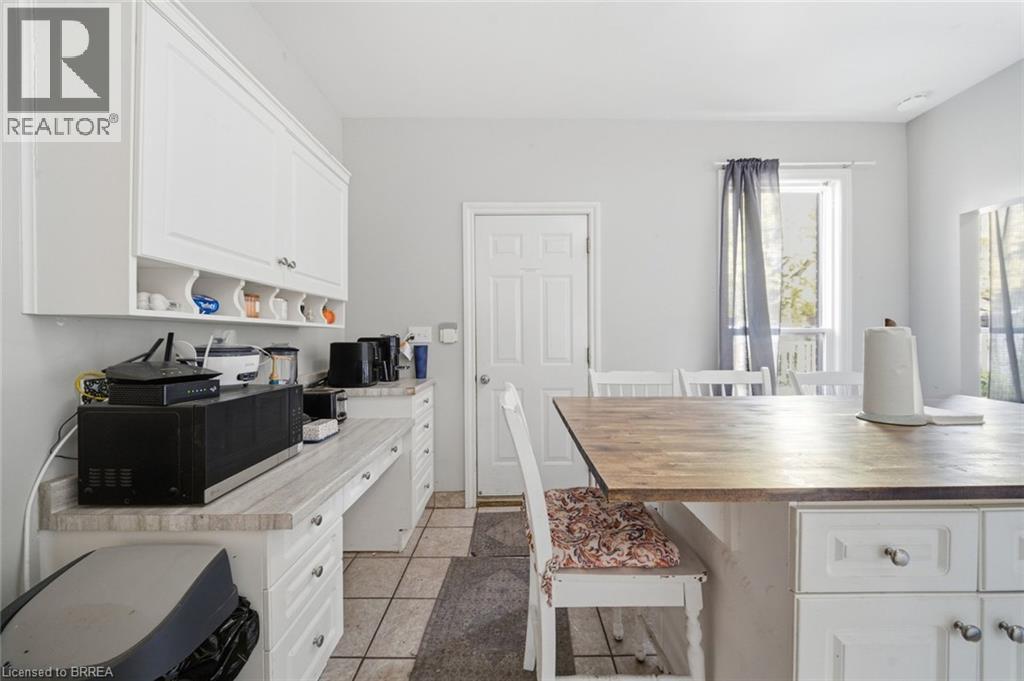 97 Queen Street, Brantford, Ontario  N3T 3C1 - Photo 11 - 40870364