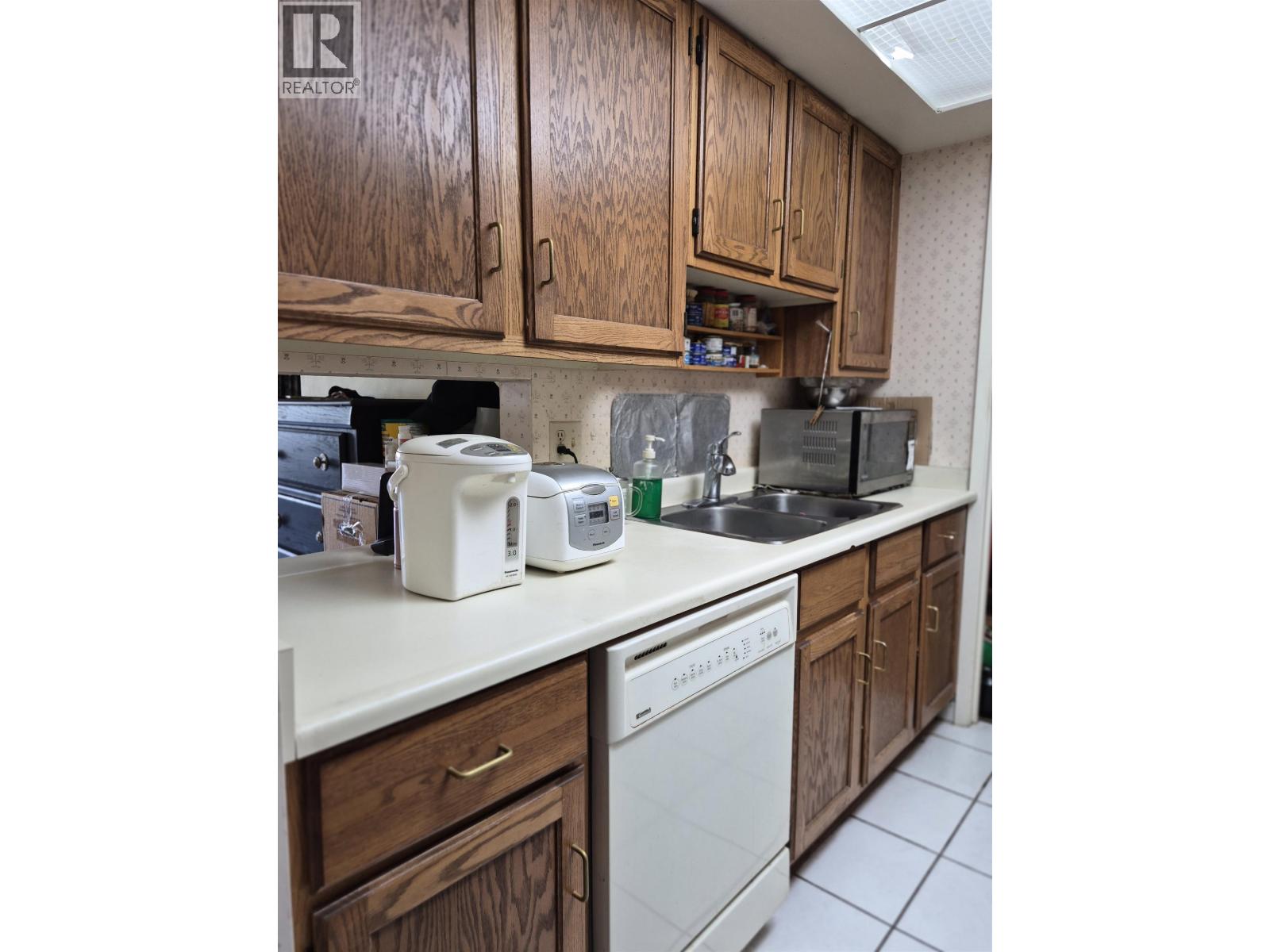 1404 6595 Willingdon Avenue, Burnaby, British Columbia  V5H 4E5 - Photo 5 - R3174723
