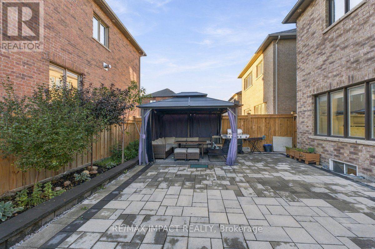 1318 Apollo Street, Oshawa, Ontario L1K 3E6 - Photo 32 - E13811432