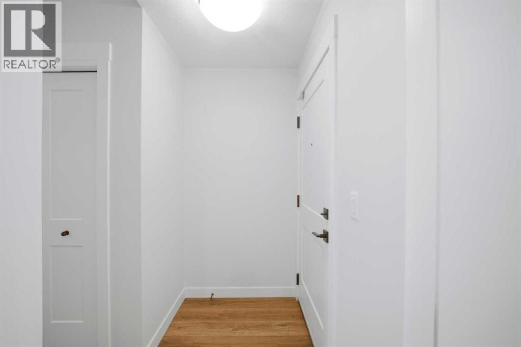 315, 10 Sage Hill  NW