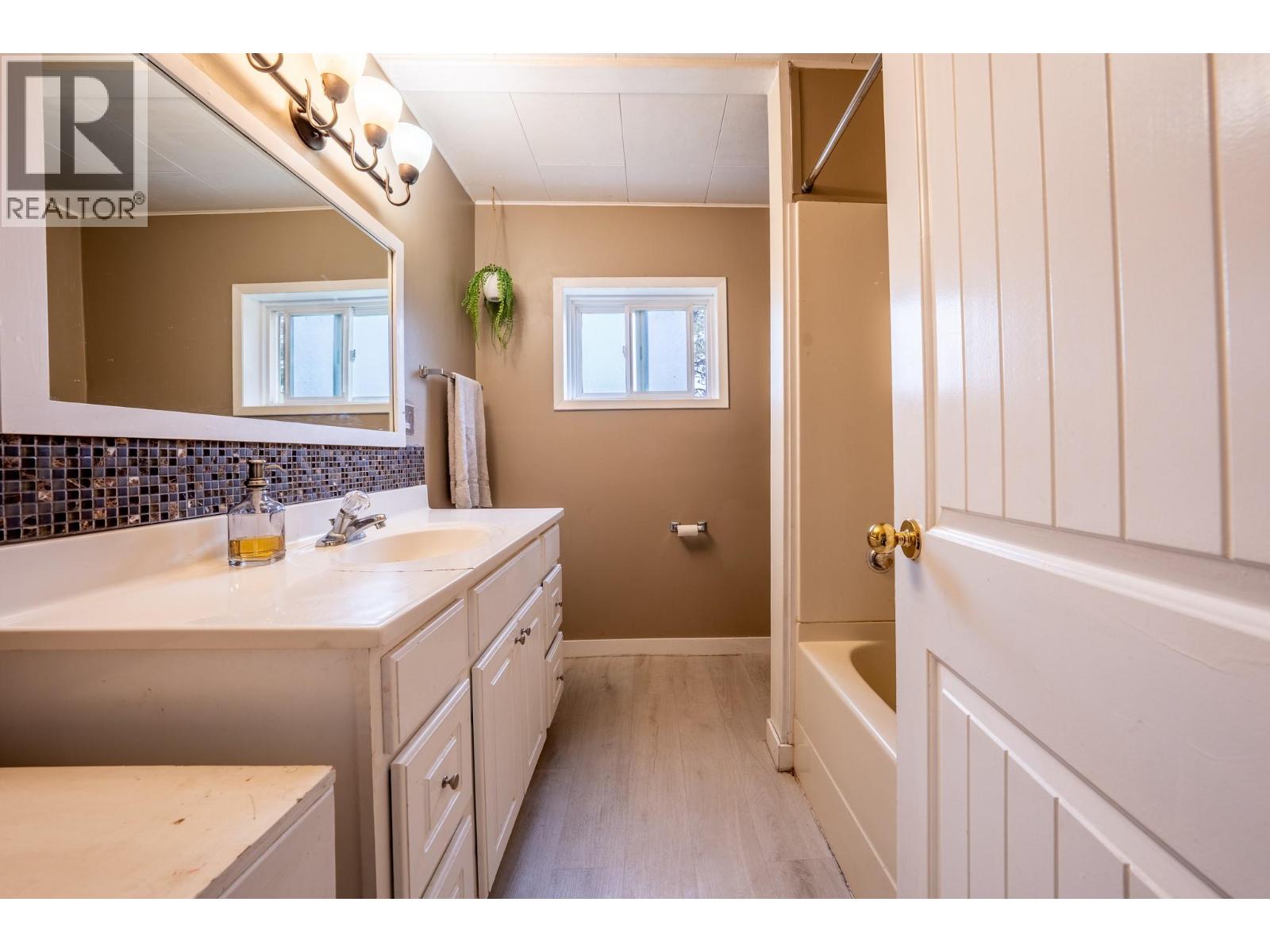3190 Hall Frontage Road