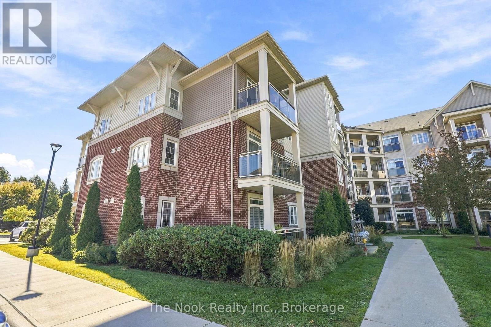 420 - 84 Aspen Springs Drive, Clarington, Ontario  L1C 0V3 - Photo 3 - E14028714