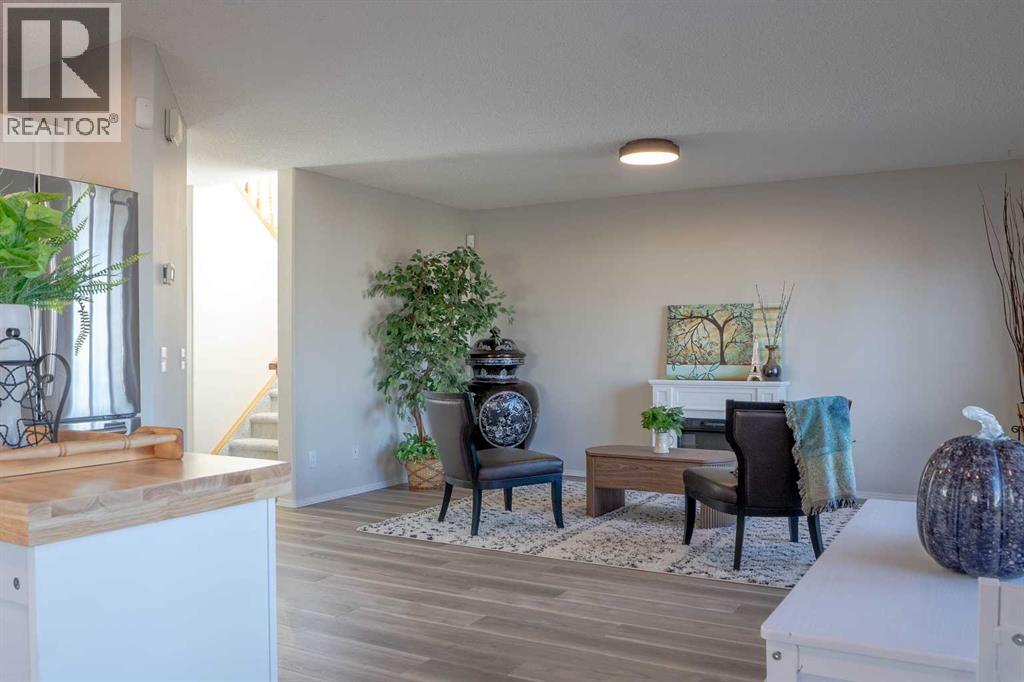 1820 Woodside Boulevard NW, Airdrie, Alberta  T4B 2K1 - Photo 9 - A2342076