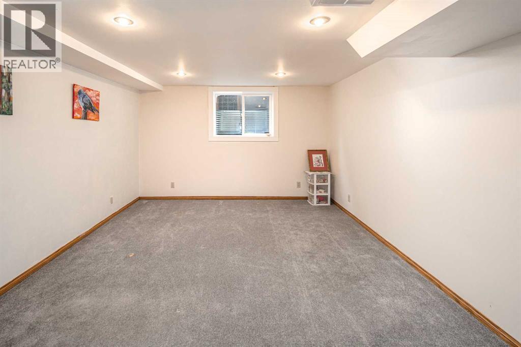 6915 Christie Estate Boulevard Sw, Calgary, Alberta  T3H 2R2 - Photo 32 - A2350086