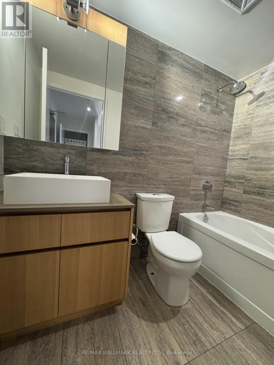G19 - 33 Iceboat Terrace, Toronto, Ontario  M5A 4A5 - Photo 13 - C14028728