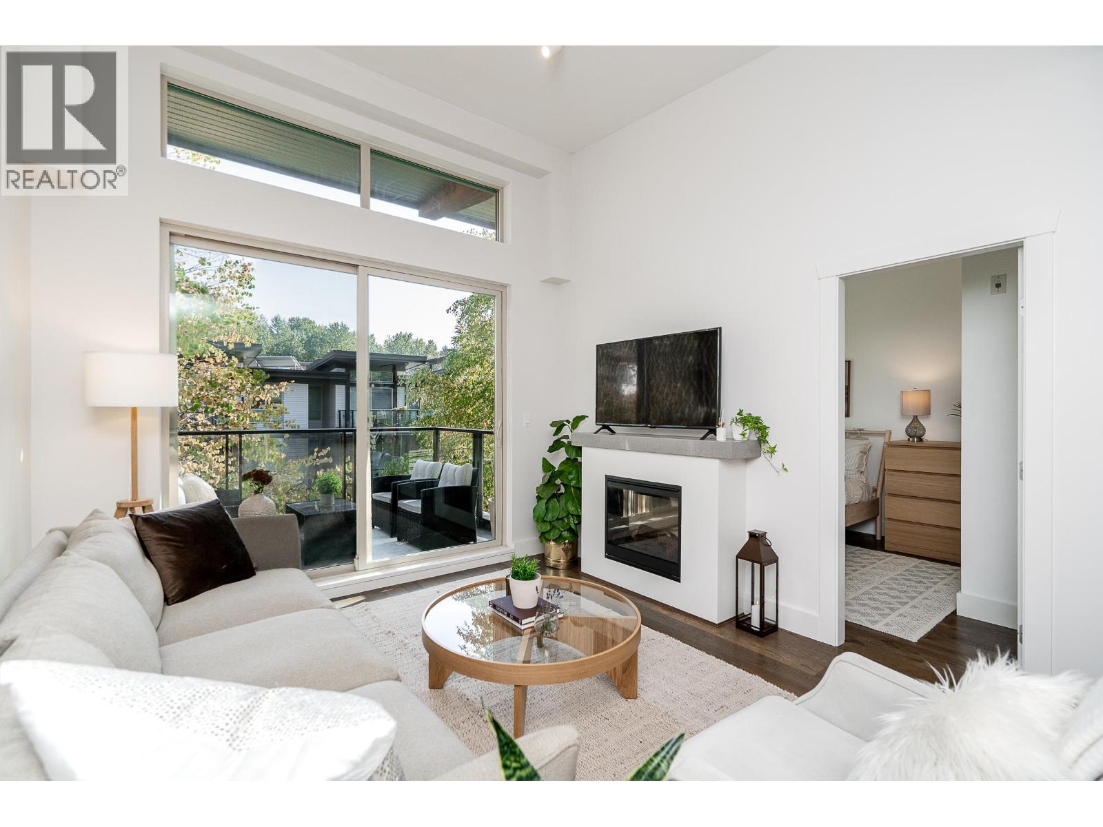 418 7478 BYRNEPARK WALK