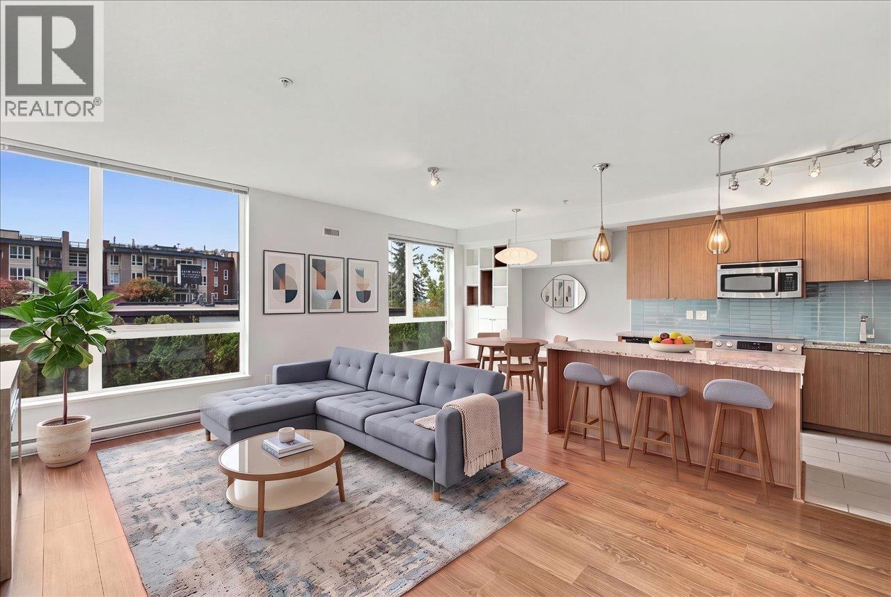 108 735 W 15th Street, North Vancouver, British Columbia  V7M 0B8 - Photo 1 - R3174778