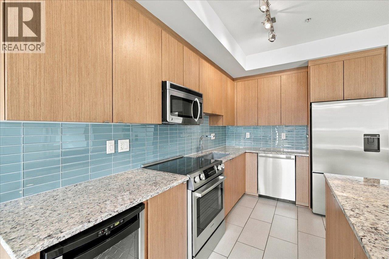 108 735 W 15th Street, North Vancouver, British Columbia  V7M 0B8 - Photo 6 - R3174778