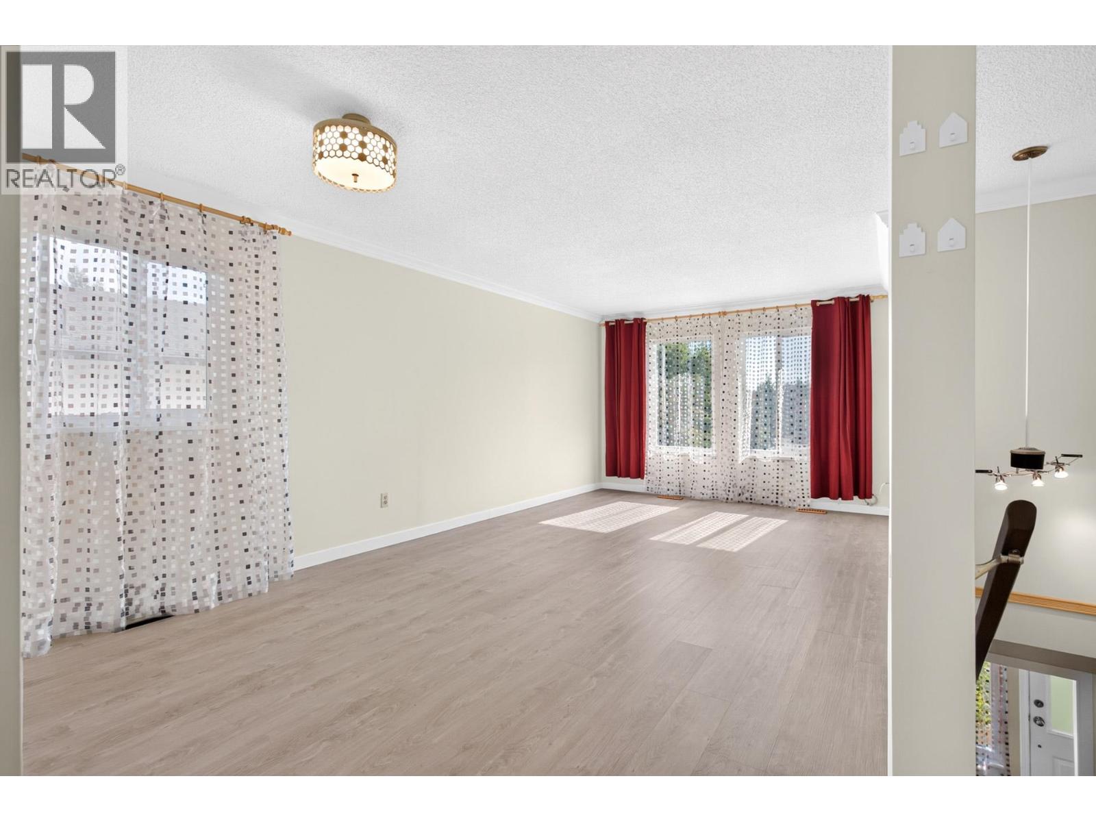 3167 Sechelt Drive, Coquitlam, British Columbia  V3B 5X8 - Photo 3 - R3174751