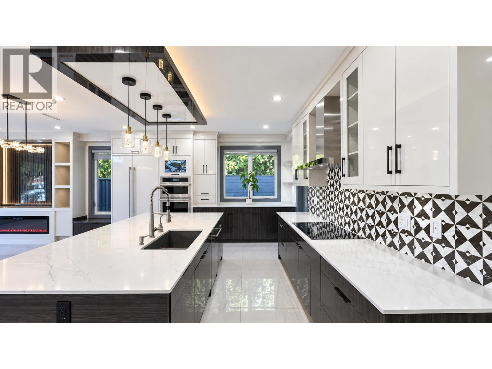 1210 Sprice Avenue, Coquitlam, British Columbia  V3J 2P4 - Photo 11 - R3174775