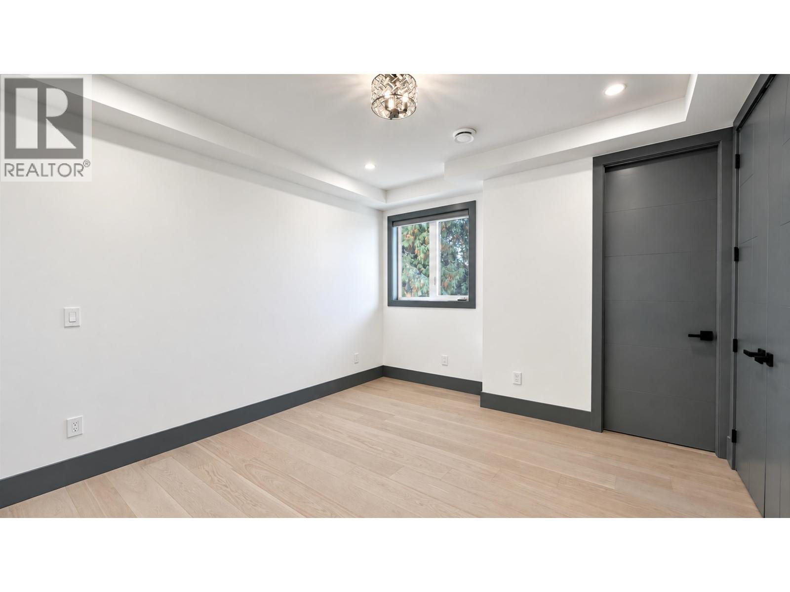 1210 Sprice Avenue, Coquitlam, British Columbia  V3J 2P4 - Photo 34 - R3174775