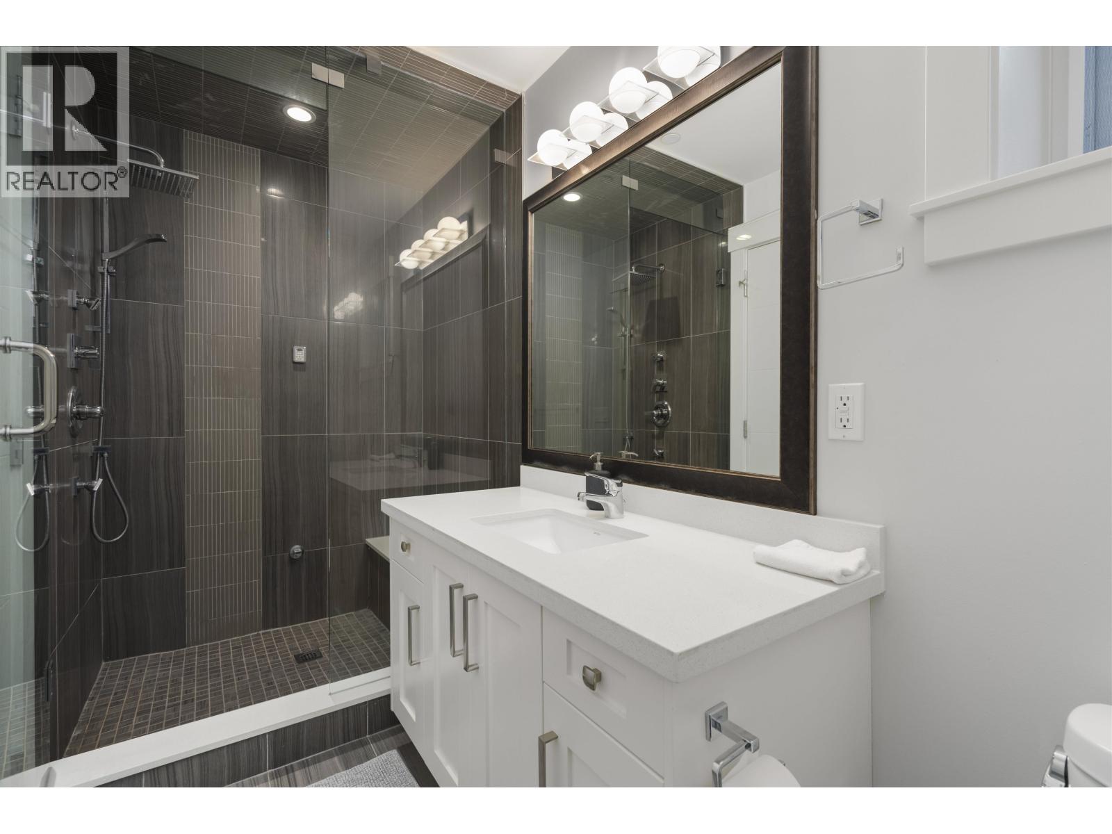 7380 Ontario Street, Vancouver, British Columbia  V5X 3B8 - Photo 22 - R3174782
