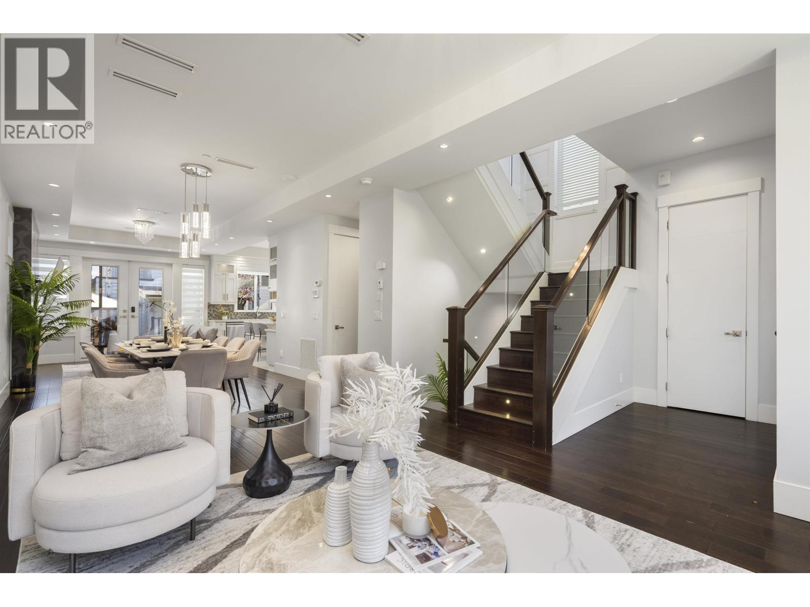 7380 Ontario Street, Vancouver, British Columbia  V5X 3B8 - Photo 5 - R3174782