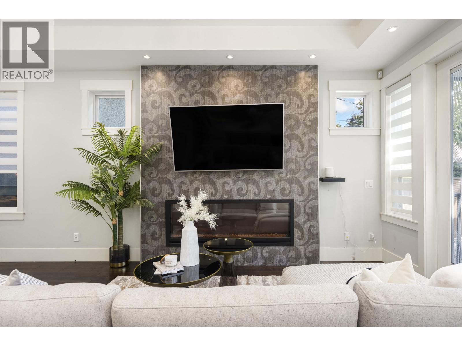 7380 Ontario Street, Vancouver, British Columbia  V5X 3B8 - Photo 8 - R3174782