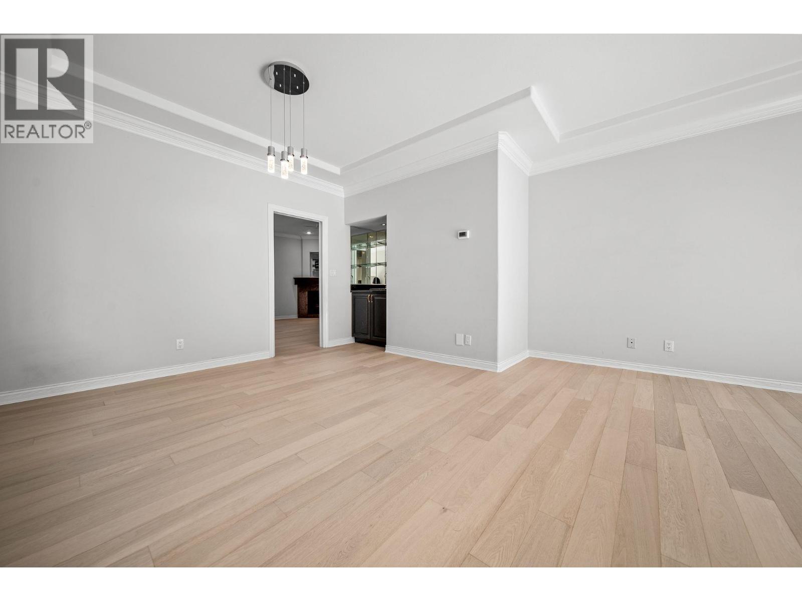336 W 19th Street, North Vancouver, British Columbia  V7M 1X8 - Photo 10 - R3174790