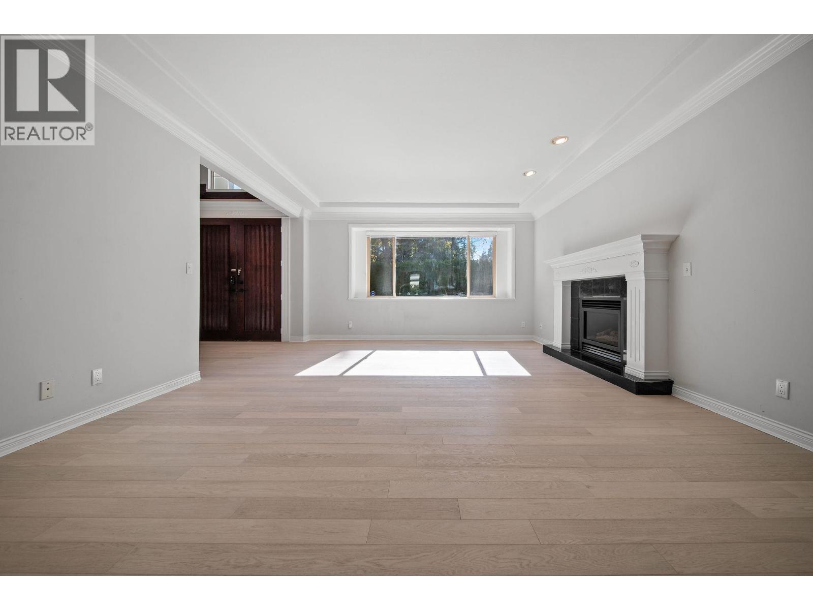 336 W 19th Street, North Vancouver, British Columbia  V7M 1X8 - Photo 7 - R3174790
