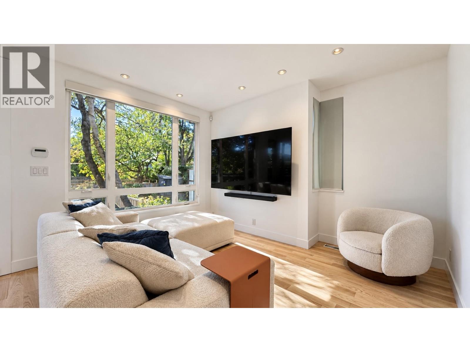 80 E 22nd Avenue, Vancouver, British Columbia  V5V 1T4 - Photo 13 - R3174810
