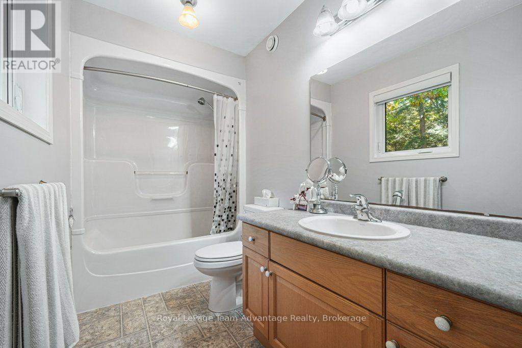 10 Oakridge Road, Mcdougall, Ontario  P2A 2W9 - Photo 21 - X14028726