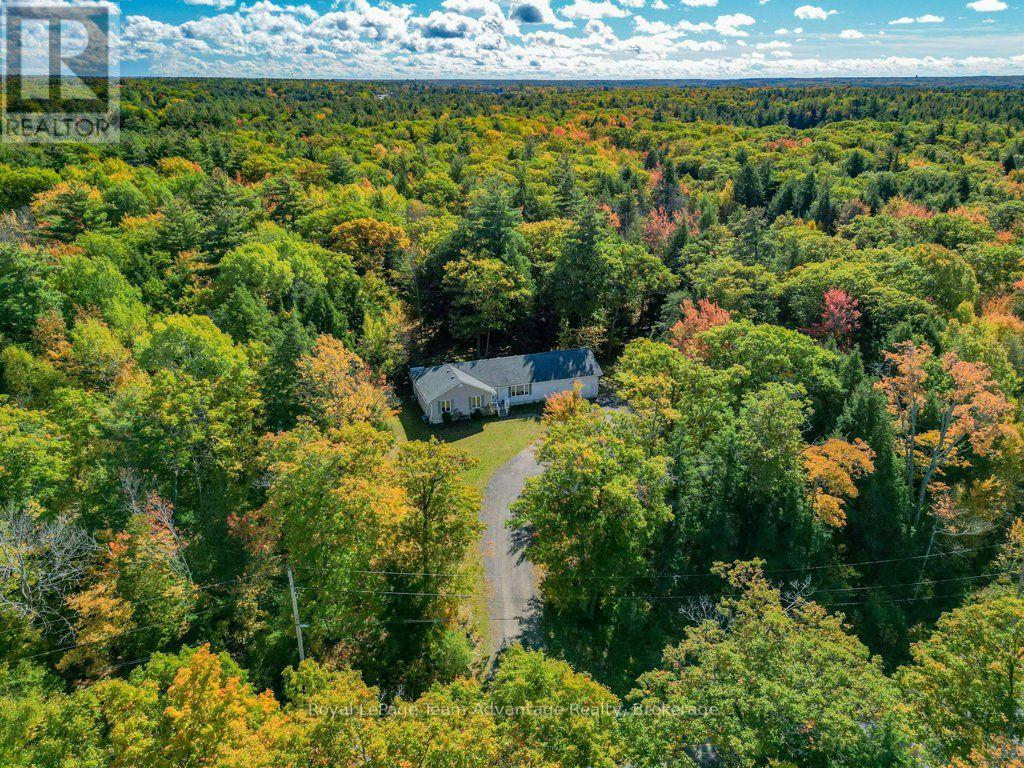 10 Oakridge Road, Mcdougall, Ontario  P2A 2W9 - Photo 4 - X14028726