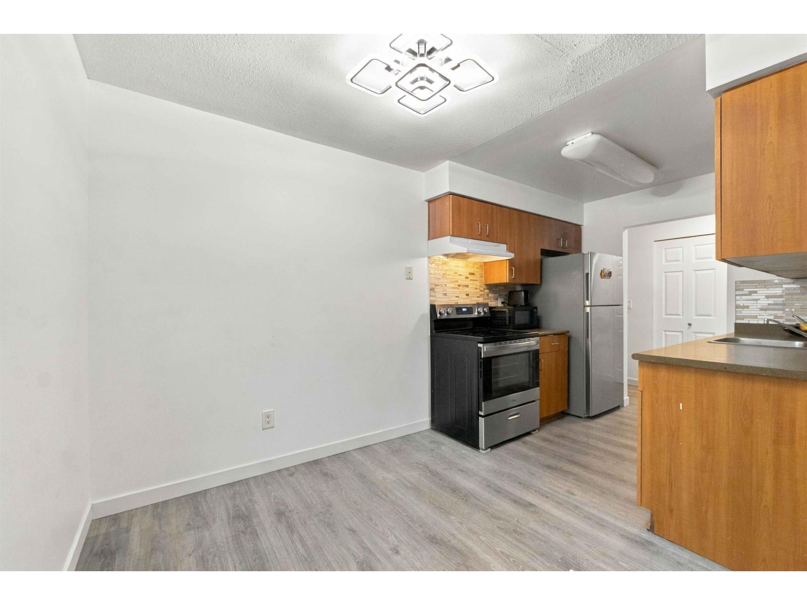 106 15288 100 Avenue, Surrey, British Columbia  V3R 7V2 - Photo 10 - R3174530