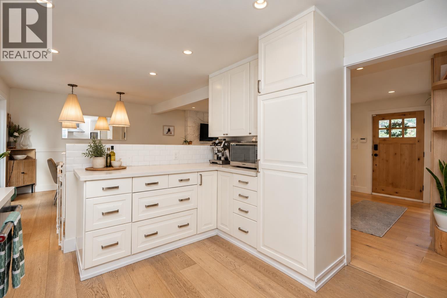 1361 E 15th Street, North Vancouver, British Columbia  V7J 1K9 - Photo 13 - R3174771
