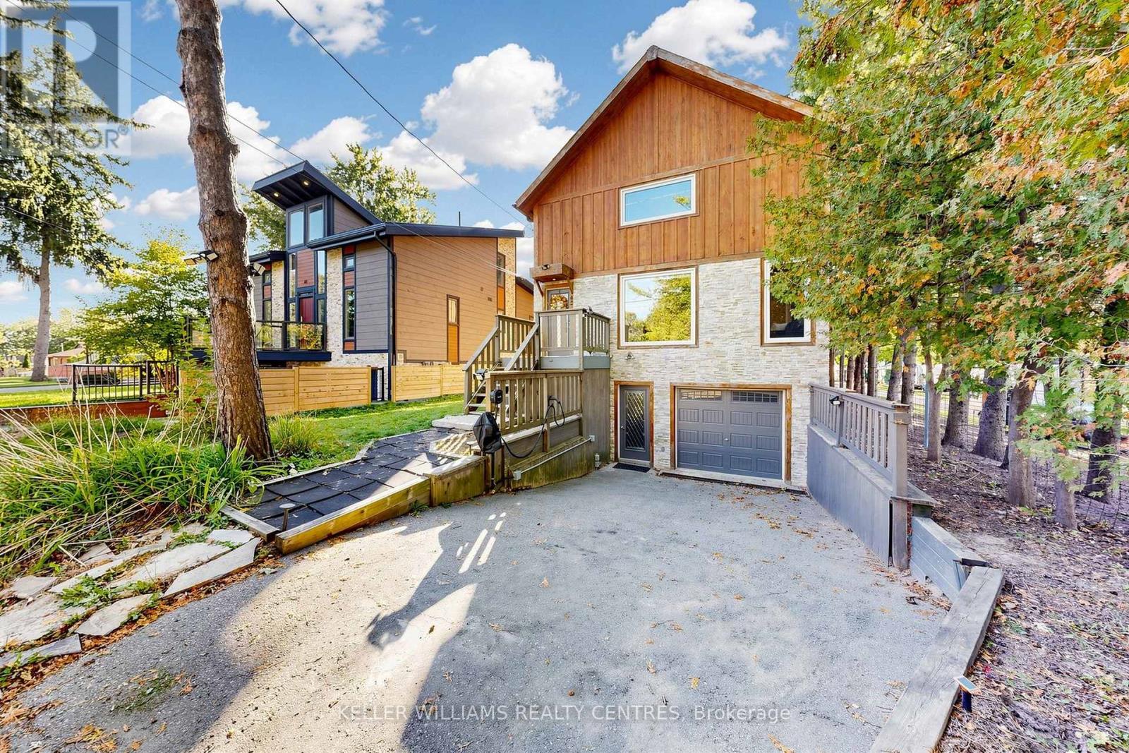 42 Balson Boulevard, Whitchurch-Stouffville, Ontario  L4A 7X3 - Photo 2 - N14008790