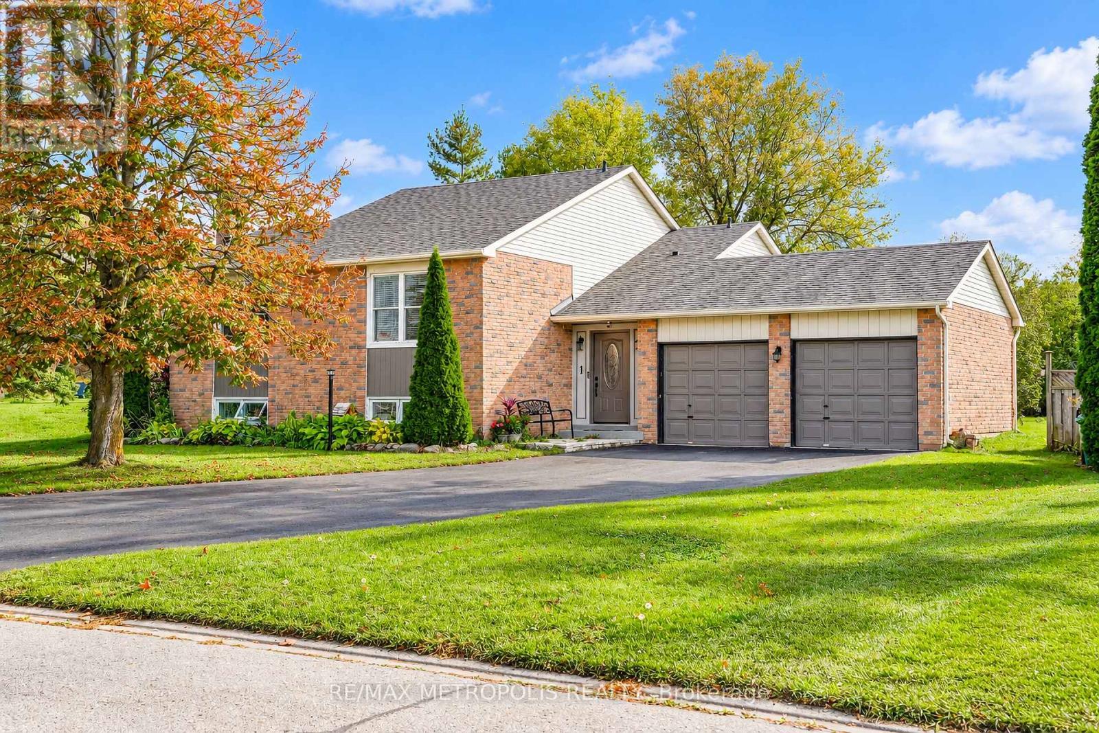 1 HERRIOT STREET, Caledon, Ontario