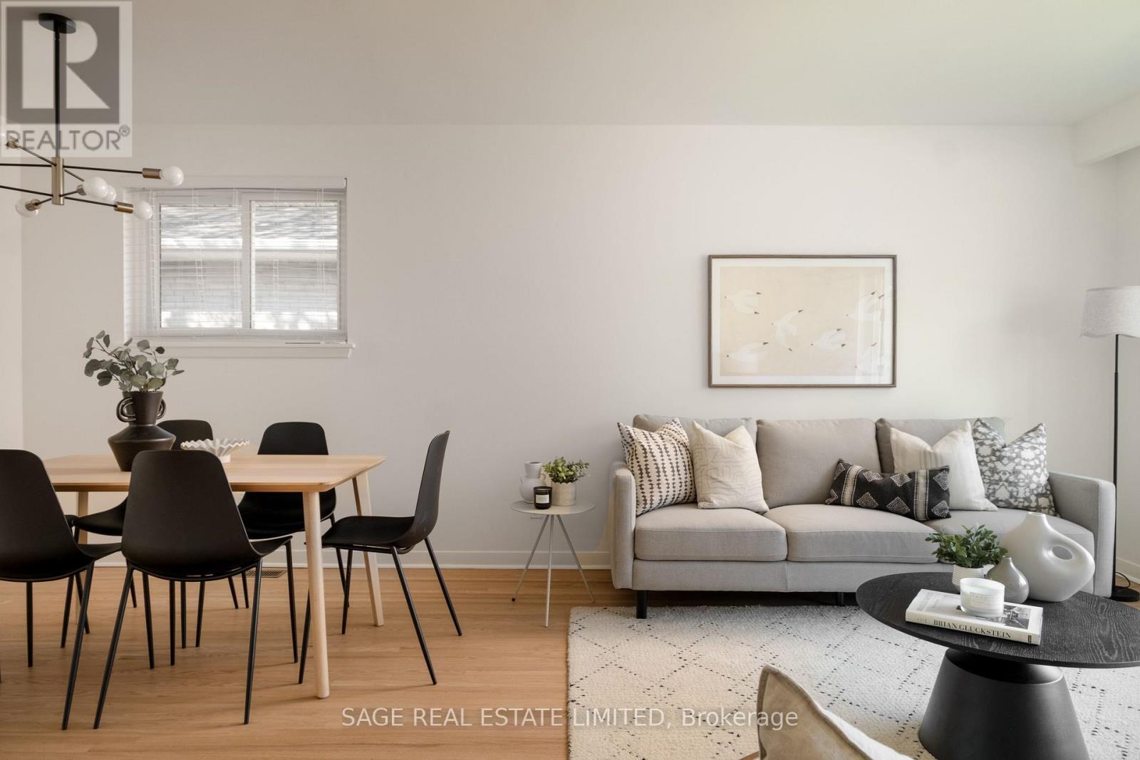1410 Lewisham Drive, Mississauga, Ontario  L5J 3R3 - Photo 10 - W14028712