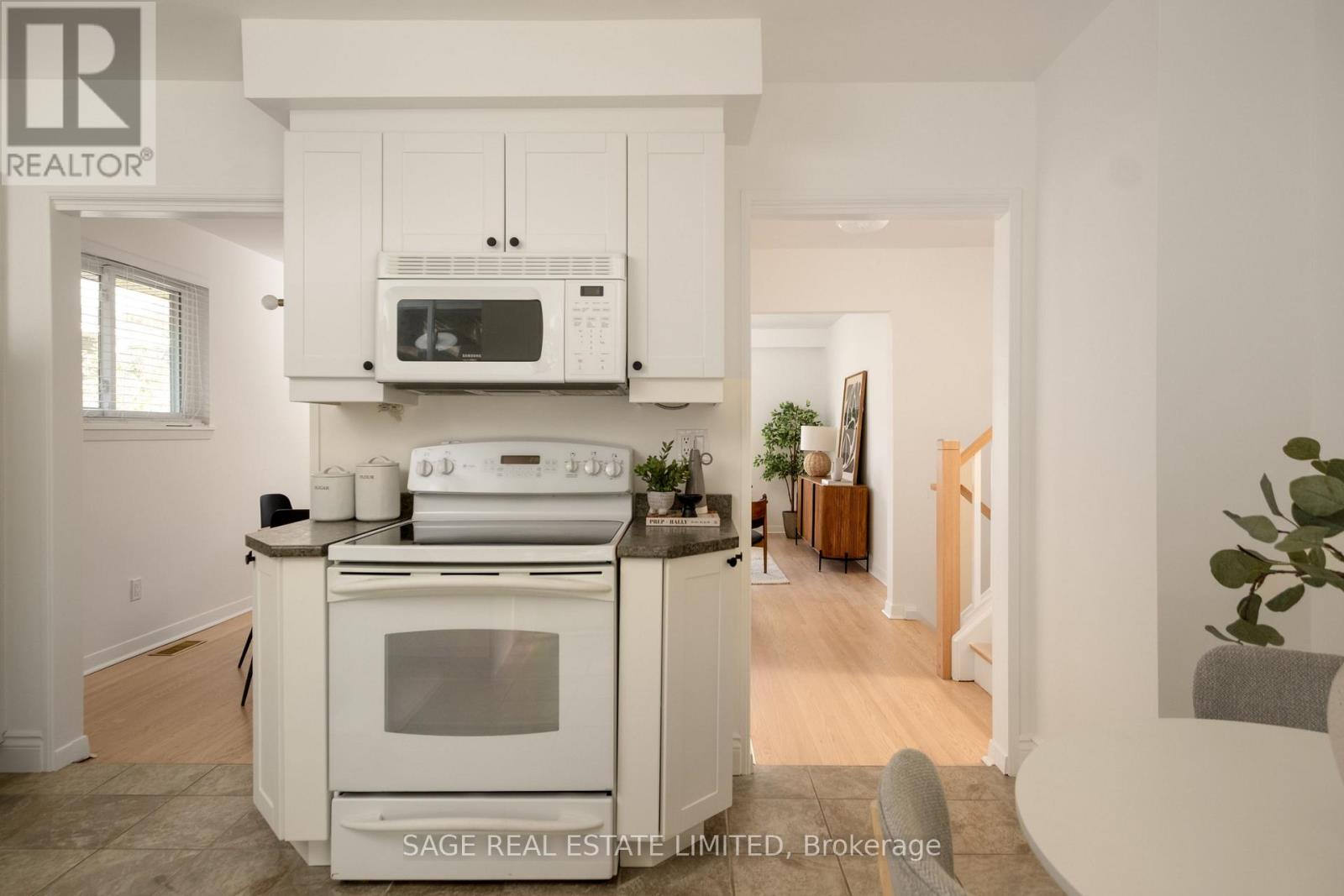 1410 Lewisham Drive, Mississauga, Ontario  L5J 3R3 - Photo 19 - W14028712