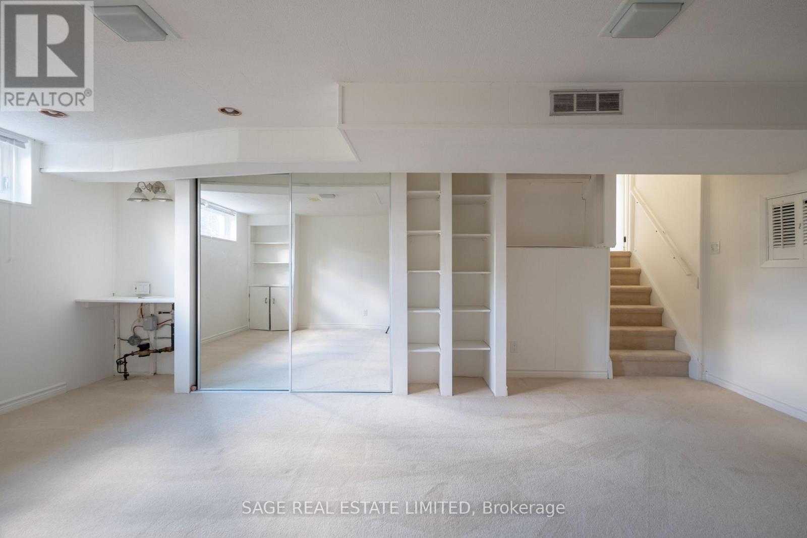 1410 Lewisham Drive, Mississauga, Ontario  L5J 3R3 - Photo 35 - W14028712