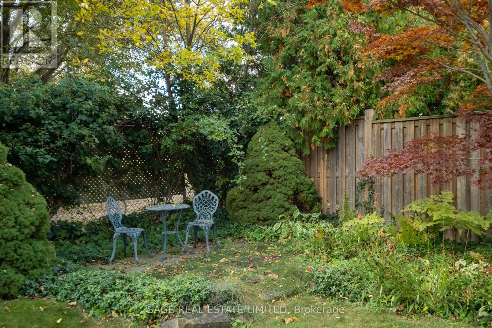 1410 Lewisham Drive, Mississauga, Ontario  L5J 3R3 - Photo 41 - W14028712