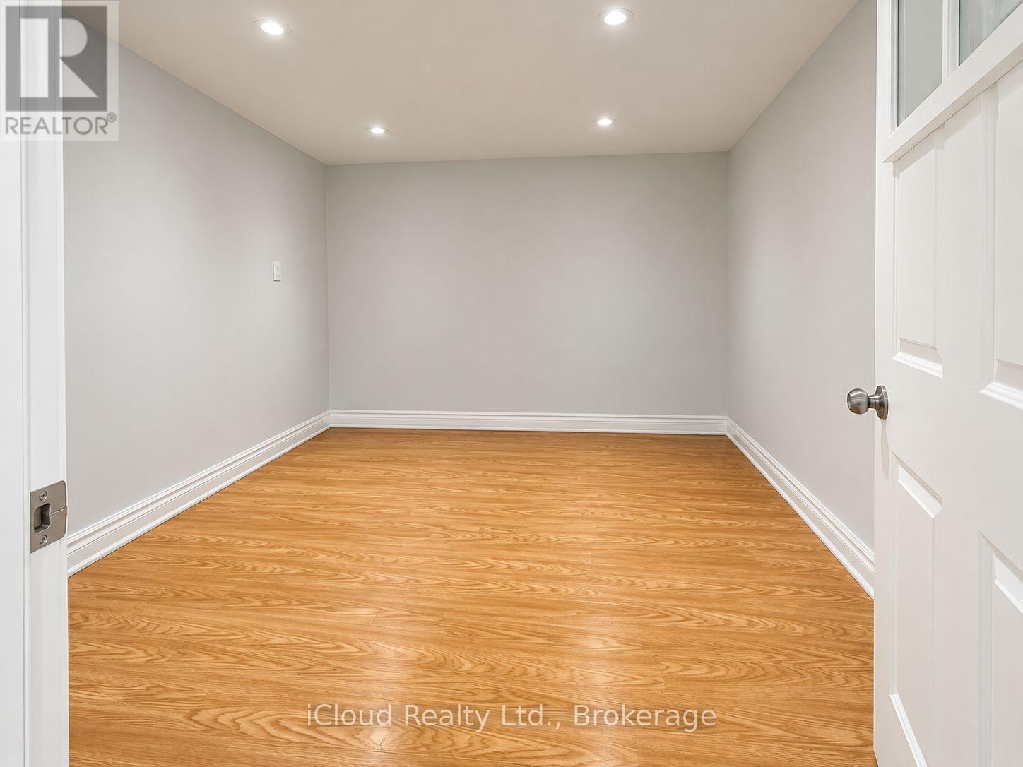 50 DENLOW DRIVE, Brampton, Ontario