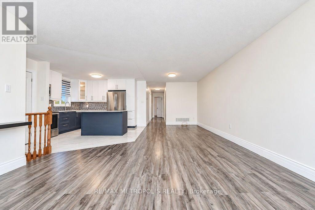 Main - 195 Vodden Street E, Brampton, Ontario  L6V 1M9 - Photo 14 - W14028772