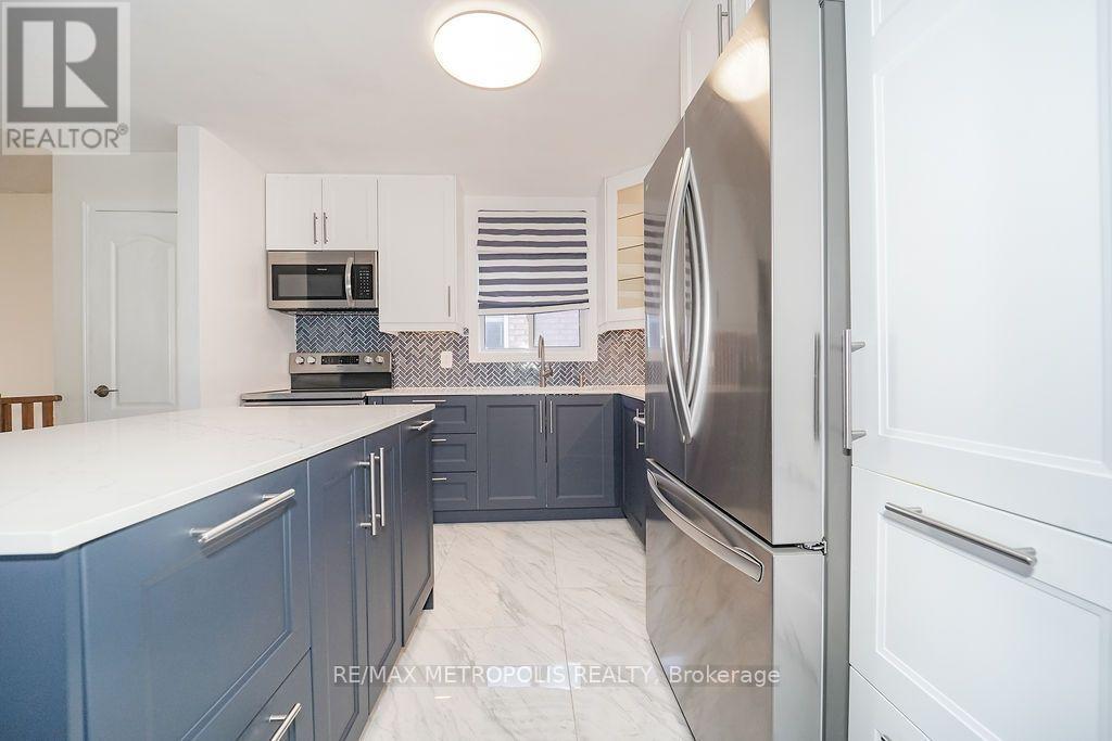Main - 195 Vodden Street E, Brampton, Ontario  L6V 1M9 - Photo 8 - W14028772