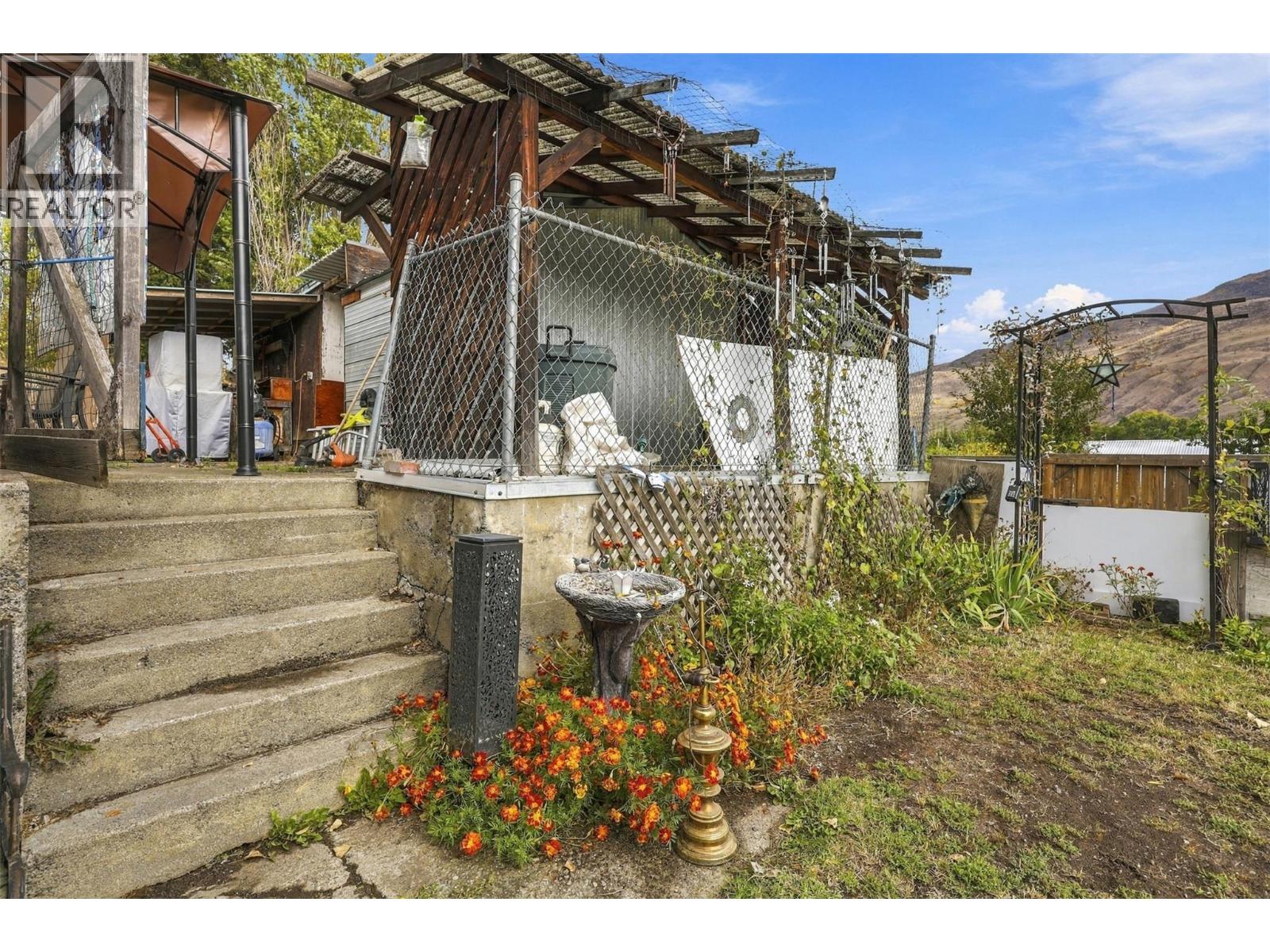 894 Mayne Road, Kamloops, British Columbia  V2B 6H3 - Photo 49 - 10403459
