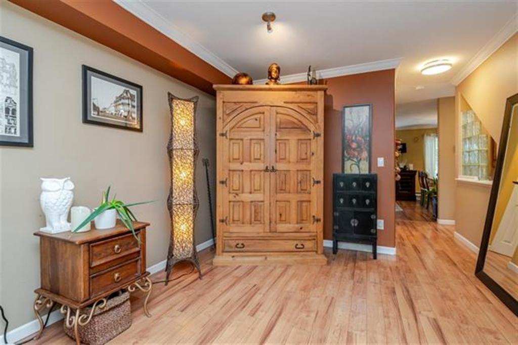 70 8930 WALNUT GROVE DRIVE