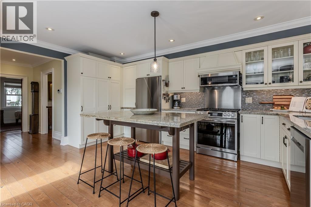849 Beach Boulevard, Hamilton, Ontario  L8H 6Z5 - Photo 11 - 40868359