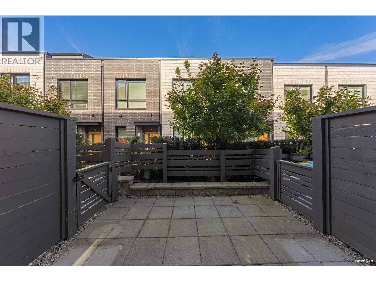 2 9739 University Crescent, Burnaby, British Columbia  V5A 0E8 - Photo 13 - R3174625