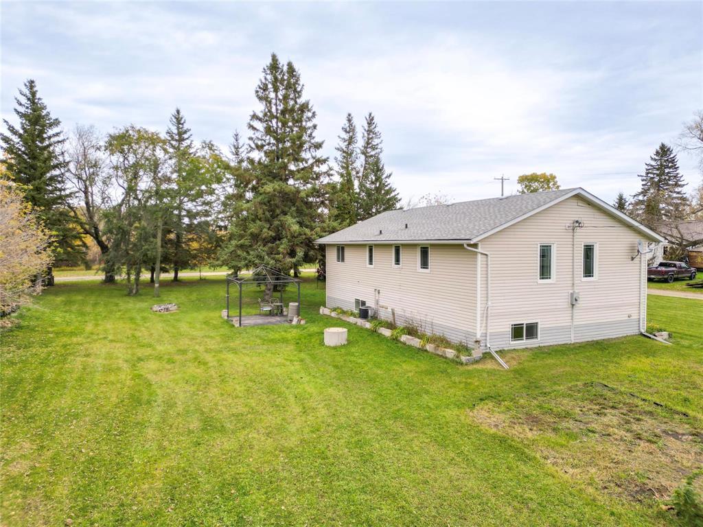 118 First Avenue, Alexander, Manitoba  R0K 0A0 - Photo 28 - 202625540