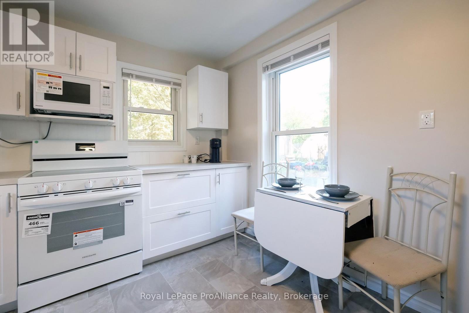 395 Bleecker Avenue, Belleville, Ontario  K8N 3V7 - Photo 8 - X14028950
