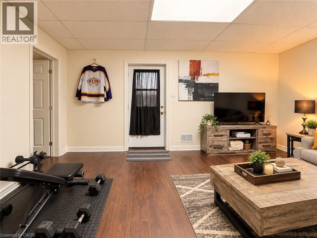 82 St. Davids Road, St. Catharines, Ontario  L2T 1P9 - Photo 33 - 40870381