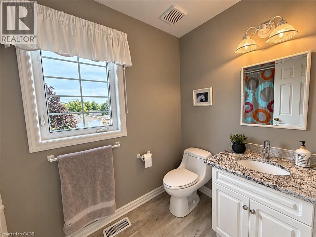 82 St. Davids Road, St. Catharines, Ontario  L2T 1P9 - Photo 24 - 40870381
