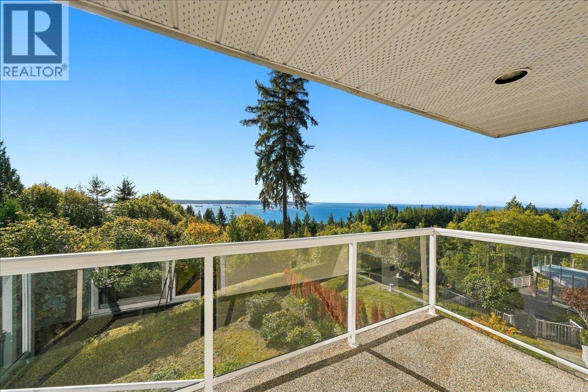 2790 Chelsea Close, West Vancouver, British Columbia  V7S 3E9 - Photo 6 - R3174632
