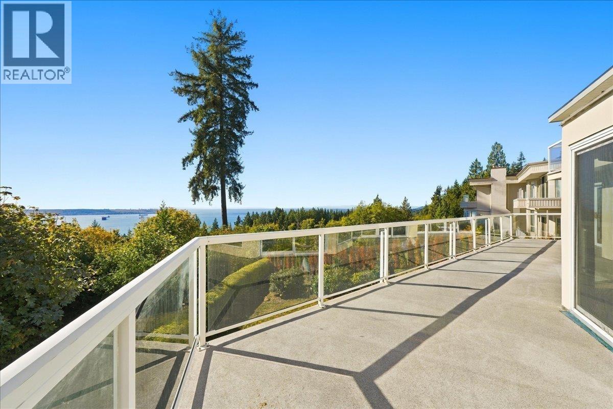 2790 Chelsea Close, West Vancouver, British Columbia  V7S 3E9 - Photo 7 - R3174632