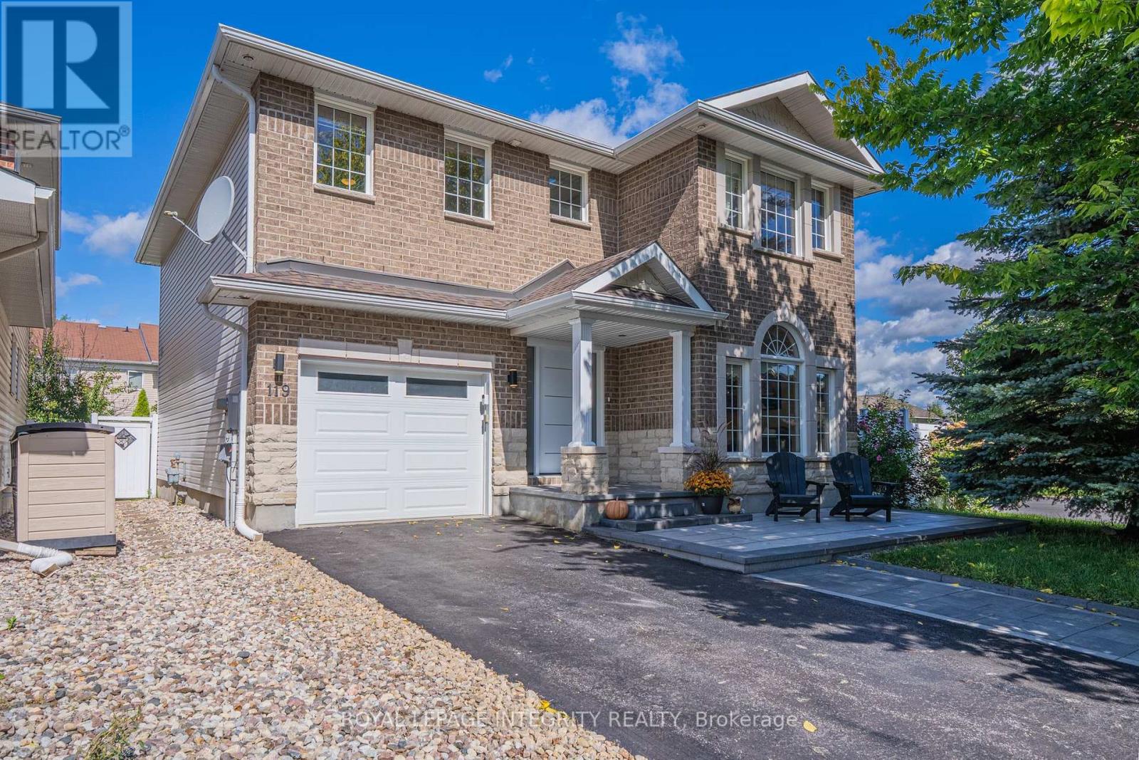 119 Woliston Crescent, Ottawa, Ontario  K2W 1G5 - Photo 2 - X14028862