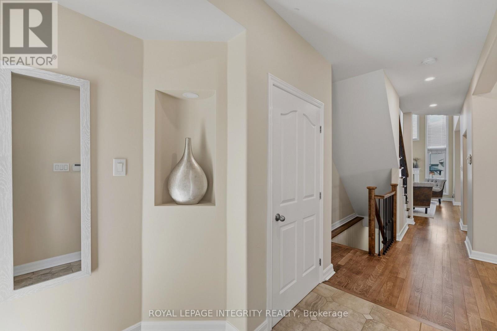 119 Woliston Crescent, Ottawa, Ontario  K2W 1G5 - Photo 3 - X14028862