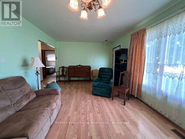 108-106 Third Street, Rainy River, Ontario  P0W 1L0 - Photo 11 - X14028968