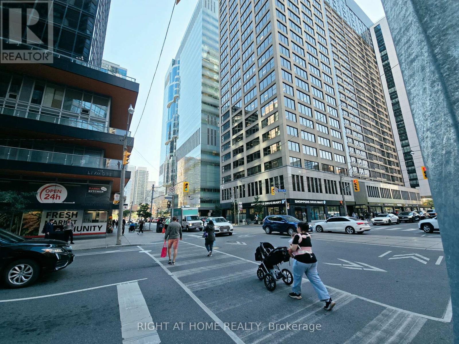 909 - 44 Gerrard Street W, Toronto, Ontario  M5G 2K2 - Photo 40 - C14028812