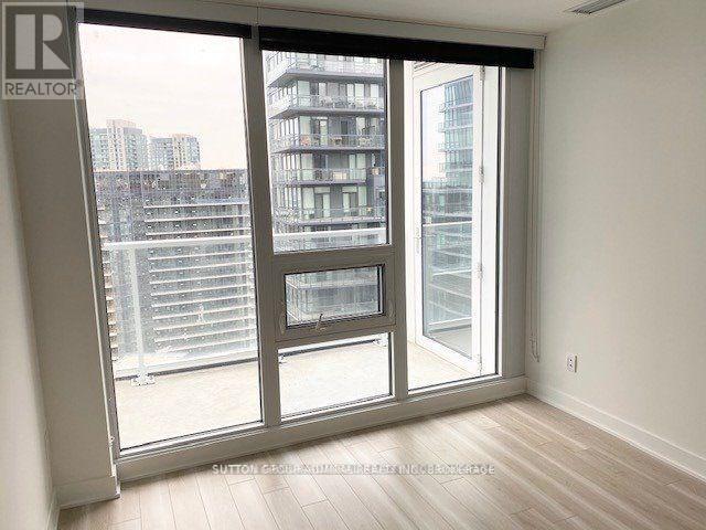 3015 - 19 Bathurst Street, Toronto, Ontario  M6A 2E1 - Photo 6 - C14028866