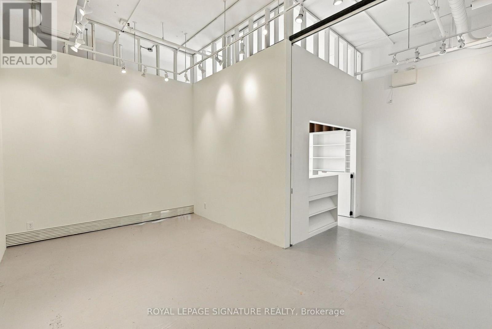 302 - 180 Shaw Street, Toronto, Ontario  M6J 2W5 - Photo 11 - C14028920